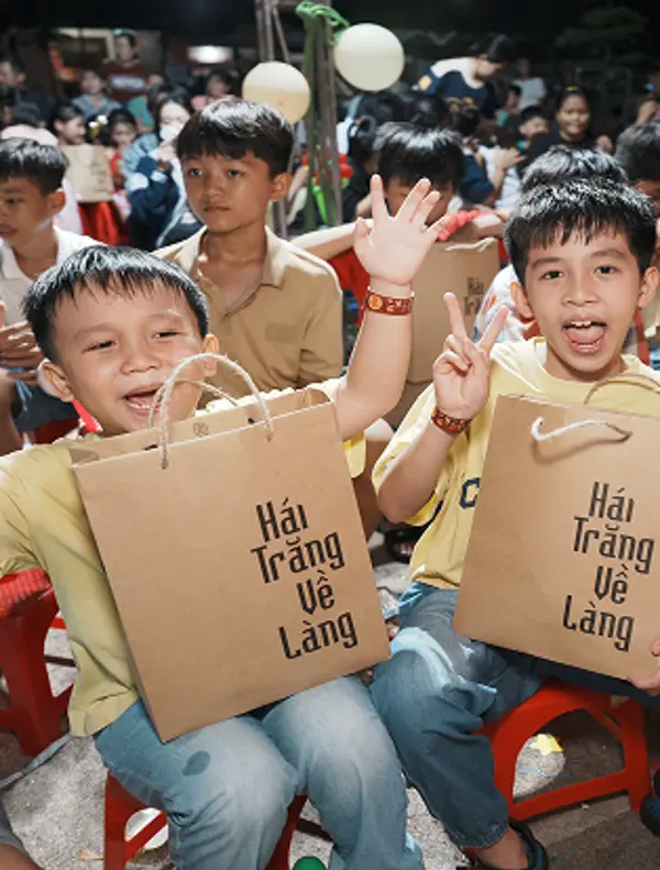 Gắn kết<br>cộng đồng