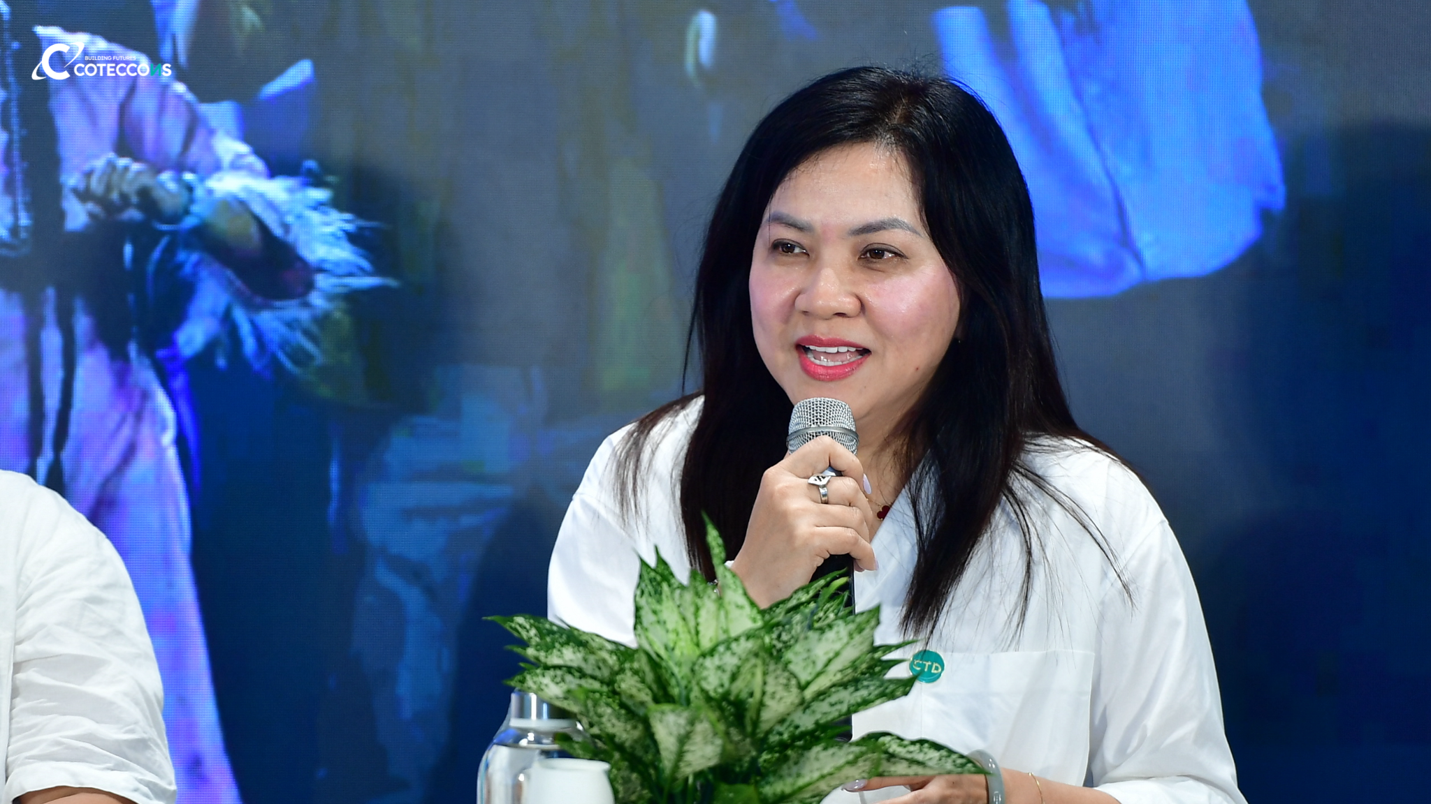 13. Bà Nguyễn Thị Thanh Hương, Giám đốc Quản trị Nguồn nhân lực Coteccons.png