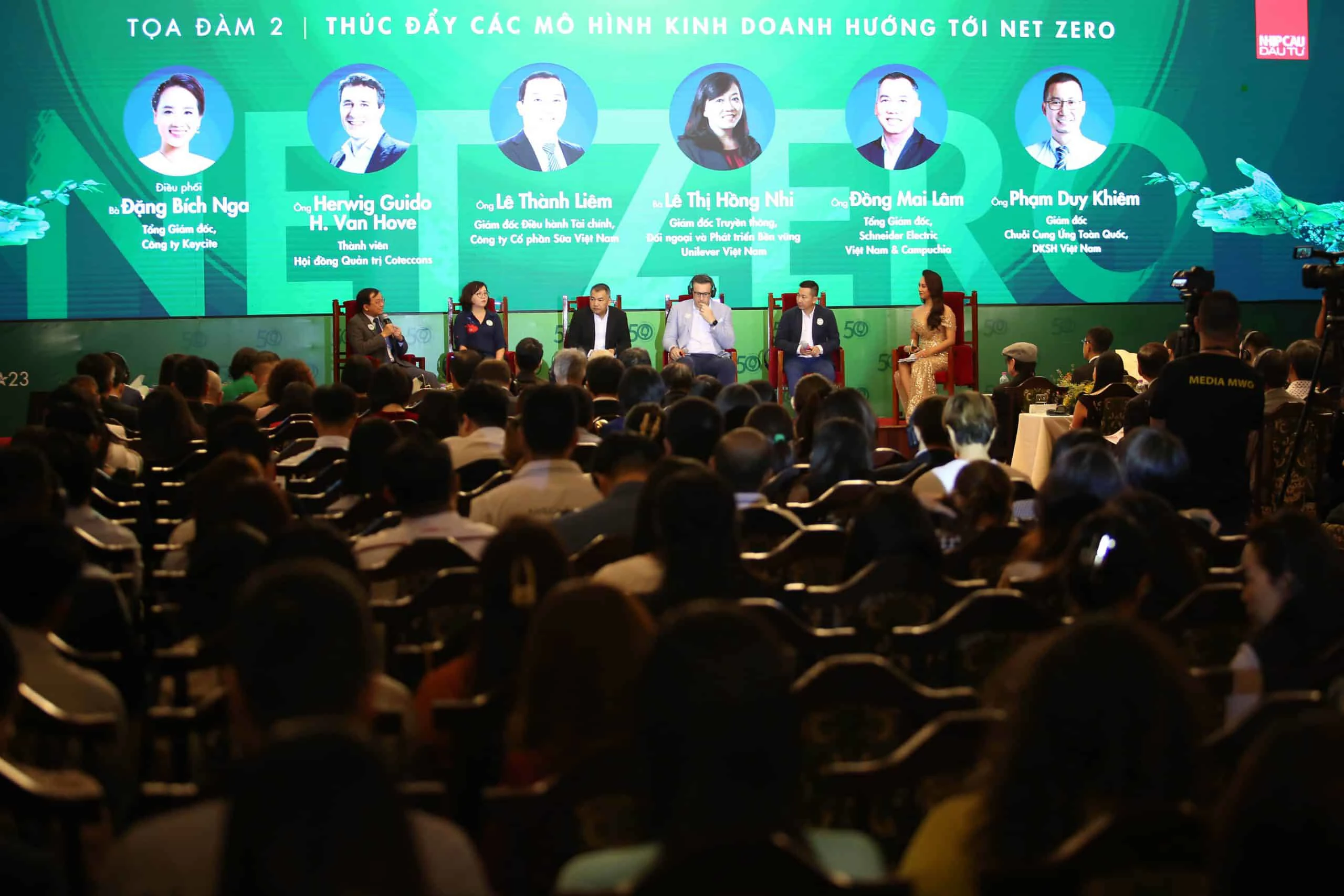 Từ đa dạng, công bằng và hòa nhập tới tiên phong vì mục tiêu Net Zero