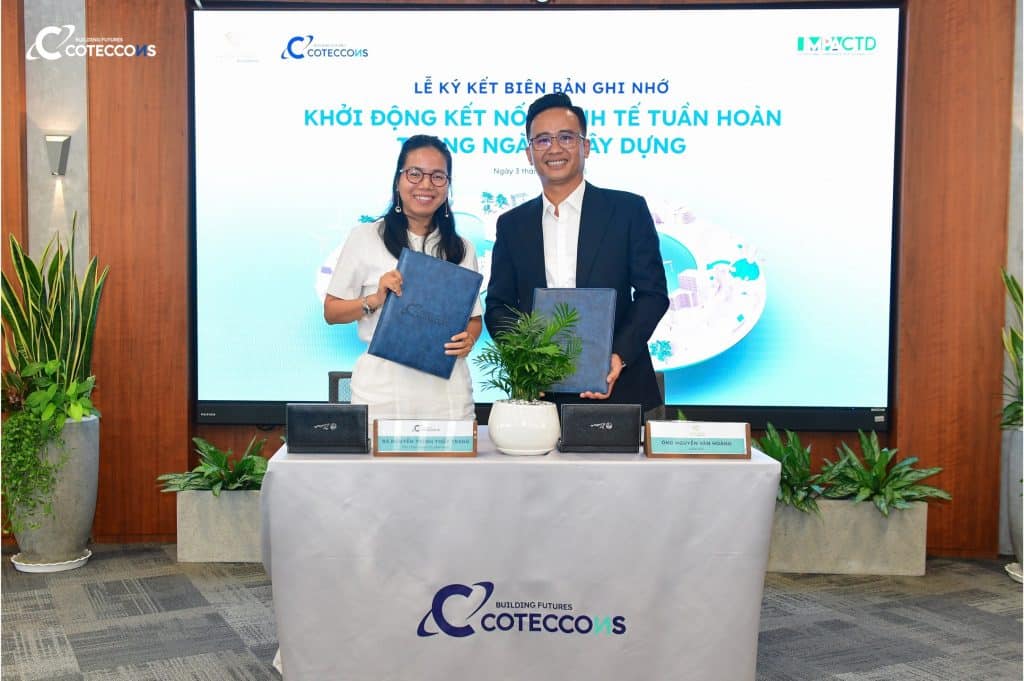 Coteccons and Long Thanh Construction Co., Ltd. signed the memorandum of understanding to initiate circular economy connections in the construction industry.