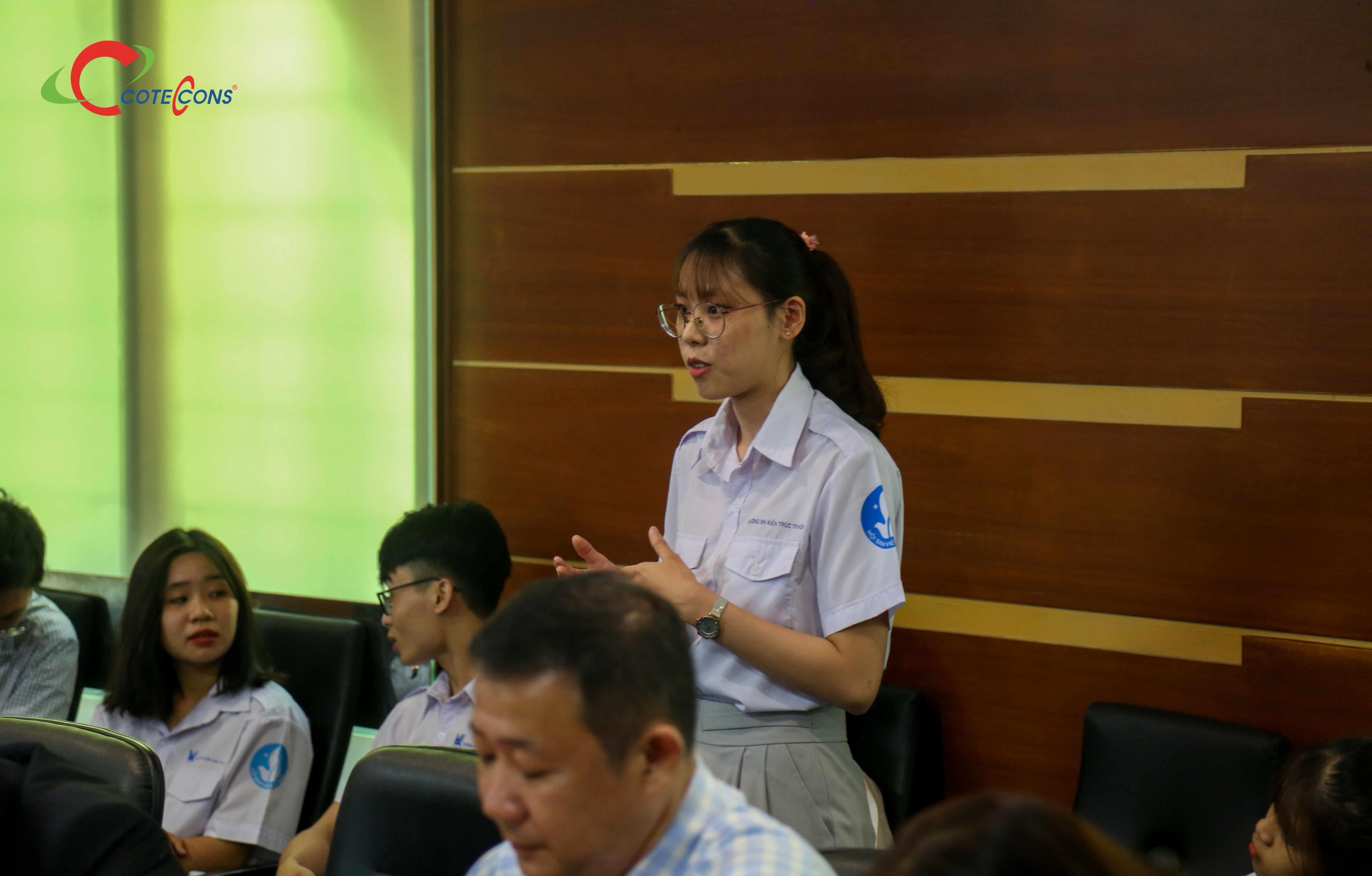 dhkt2021-35